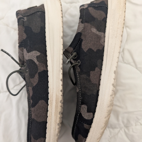Hey Dude Black and Gray Moccasins with Camouflage Pattern - Picture 5 of 6